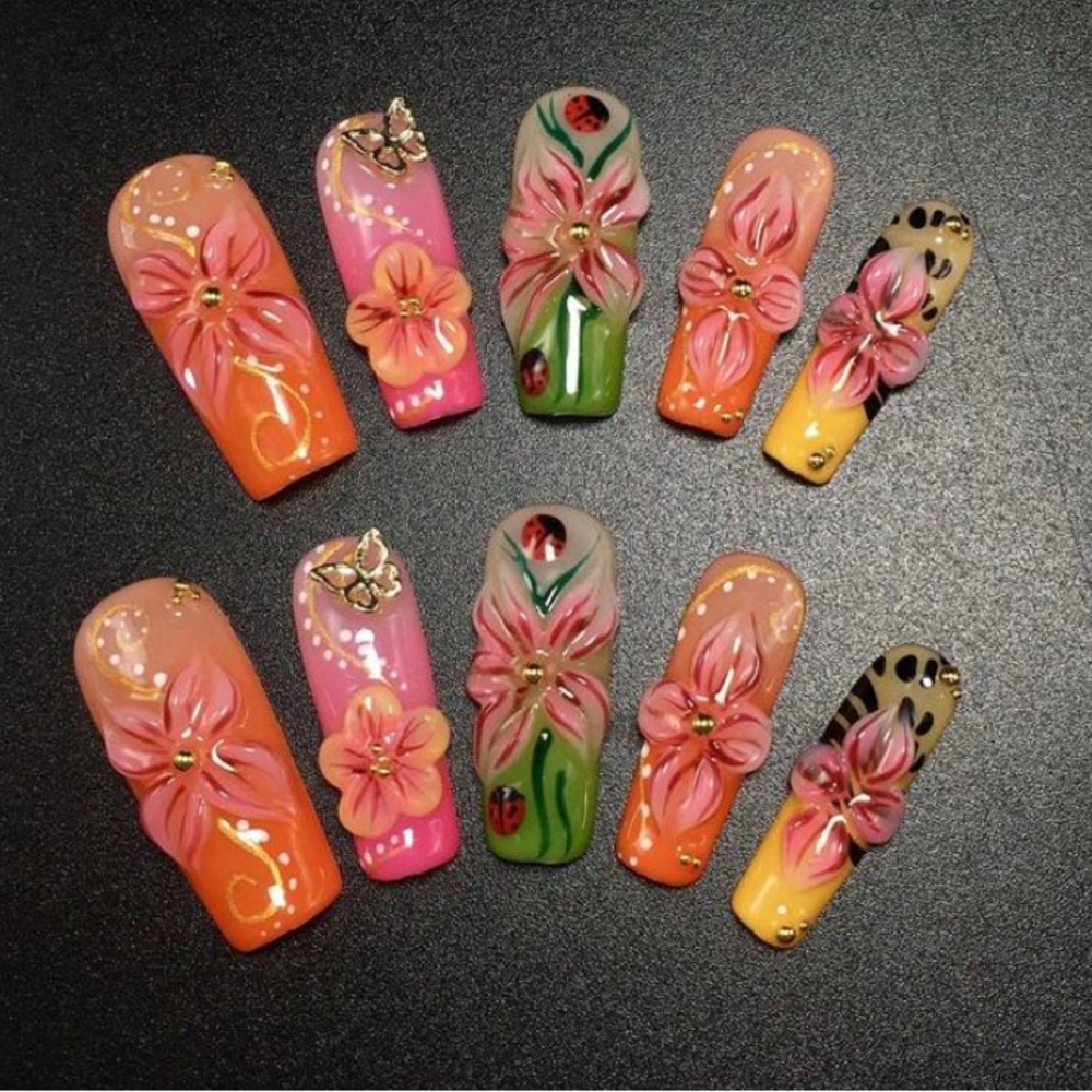 Hand Made High Quality Floral Nail Art Set - Pink, Orange, Green